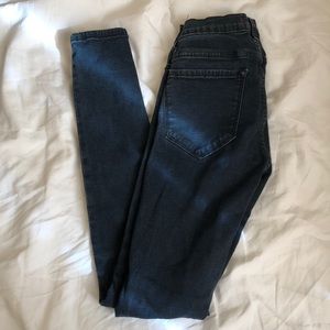 BDG faded black skinny jeans